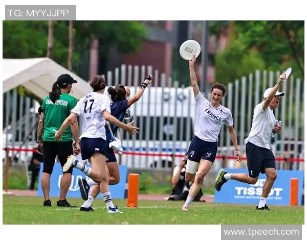 杭州飞盘队与重庆飞盘队耐力较量的精彩赛后分析与总结